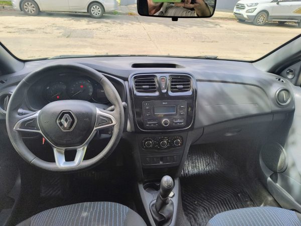 RENAULT LOGAN II 1.6 FEEL PACK 2022 - Imagen 6